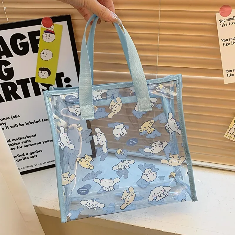 Sanrio Cinnamoroll Hello Kitty Kawaii Anime Transparent Jelly Mommy Bag Cute Kuromi Ins Square Bath Handbag Gifts for Girls
Sanrio Cinnamoroll Hello Kitty Kawaii Anime Transparent Jelly Mommy Bag Cute Kuromi Ins Square Bath Handbag Gifts for Girls