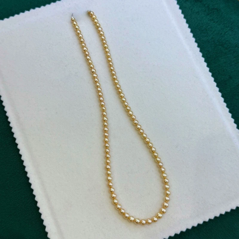 Natural Gold Pearl Necklace 7-8mm Fashionable and Versatile Gift for Personal Use
Natural Gold Pearl Necklace 7-8mm Fashionable and Versatile Gift for Personal Use