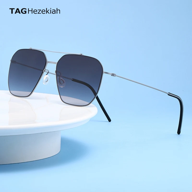 2025 Oversized Titanium Sunglasses for Men Women Classic Retro Style No screws Eyeglasses Lightweight Durable Sun glasses 8804
2025 Oversized Titanium Sunglasses for Men Women Classic Retro Style No screws Eyeglasses Lightweight Durable Sun glasses 8804