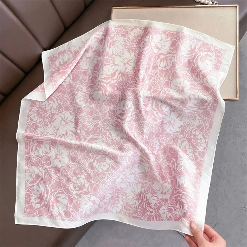 Fashion Polyester Floral Printed Scarf 70cm Lightweight Silk Hair Band Soft Square Elegant Shawl Women
Fashion Polyester Floral Printed Scarf 70cm Lightweight Silk Hair Band Soft Square Elegant Shawl Women
