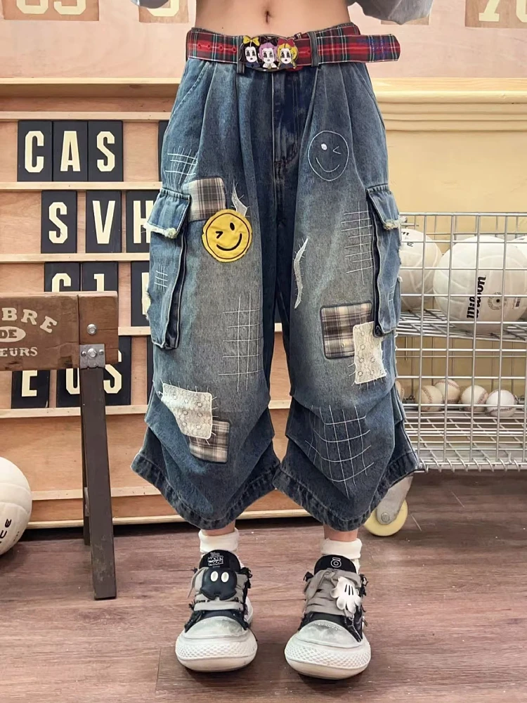 Retro American Face Patchwork Denim Jeans High Waist Straight Leg Workwear Pants Men Women Design Sense Large Pockets
Retro American Face Patchwork Denim Jeans High Waist Straight Leg Workwear Pants Men Women Design Sense Large Pockets