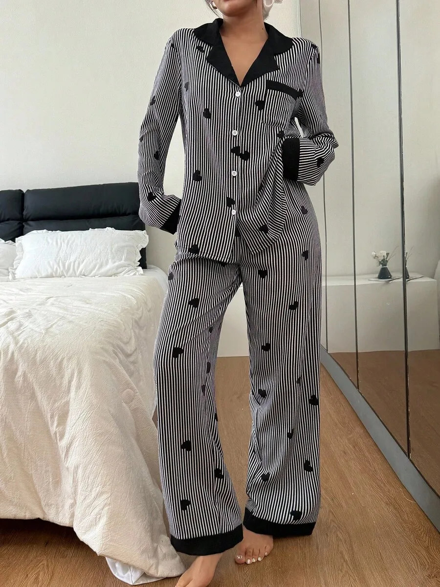 Striped Heart Print Button Up Pajama Set Women Long Sleeve Sleepwear Fall Winter
Striped Heart Print Button Up Pajama Set Women Long Sleeve Sleepwear Fall Winter