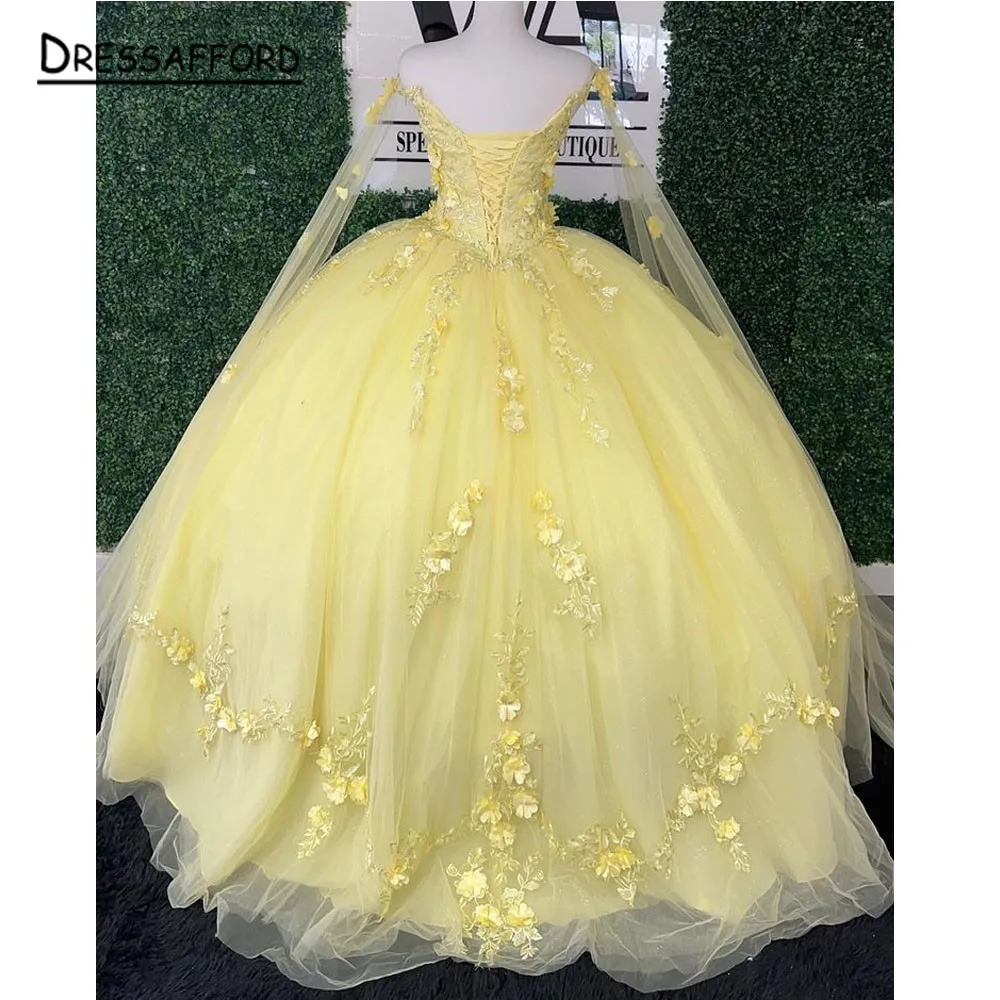Yellow Sweet 16 Quinceanera Dresses 2023 Spaghetti Strap 3D Florals Appliques Lace-Up Princess Ball Gown Vestidos Para 15 Años
Yellow Sweet 16 Quinceanera Dresses 2023 Spaghetti Strap 3D Florals Appliques Lace-Up Princess Ball Gown Vestidos Para 15 Años
