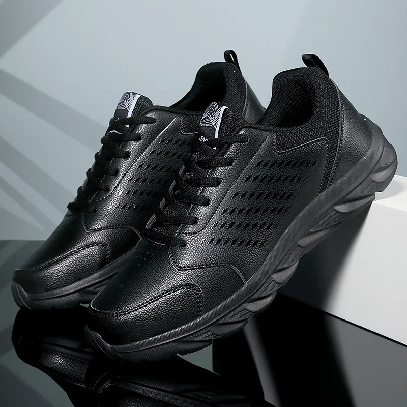 Men's Running Shoes Lightweight Artificial Leather Waterproof Jogging Sneakers Comfortable Walking Shoes for Men
Men's Running Shoes Lightweight Artificial Leather Waterproof Jogging Sneakers Comfortable Walking Shoes for Men