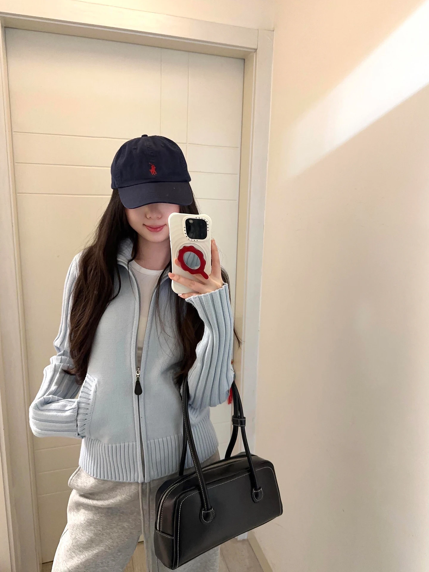 Приталенный корейский вязаный кардиган Slim Fit, женский, синий, в рубчик, в полоску, с длинными рукавами, на молнии, с воротником-стойкой, весенняя верхняя одежда
Приталенный корейский вязаный кардиган Slim Fit, женский, синий, в рубчик, в полоску, с длинными рукавами, на молнии, с воротником-стойкой, весенняя верхняя одежда