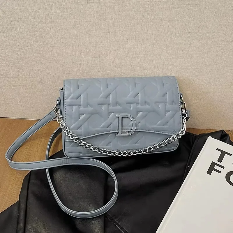 Elegant Casual Shopper Tote Bag Designer Leather Crossbody Handbag Vintage Minimalist Style With Chic Letter Logo Detail
Elegant Casual Shopper Tote Bag Designer Leather Crossbody Handbag Vintage Minimalist Style With Chic Letter Logo Detail