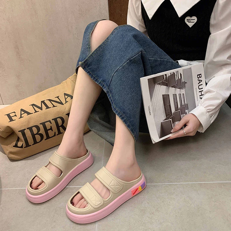 Women Thick Platform Slippers Summer Fashion Soft Sole Outdoor Beach Slides Lady Solid Color Non Slip Sandals Breathable Sandals
Women Thick Platform Slippers Summer Fashion Soft Sole Outdoor Beach Slides Lady Solid Color Non Slip Sandals Breathable Sandals