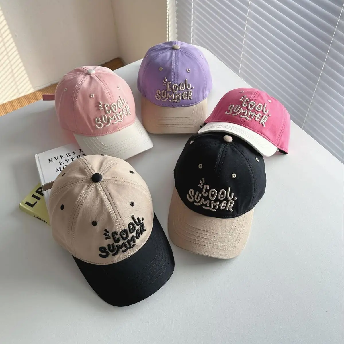 Letter Embroideried KidsBaseball Cap Cotton sun Hats For Boys Girls Sunscreen Peaked Caps Adjustable kids Baseball Caps 2-7Years
Letter Embroideried KidsBaseball Cap Cotton sun Hats For Boys Girls Sunscreen Peaked Caps Adjustable kids Baseball Caps 2-7Years