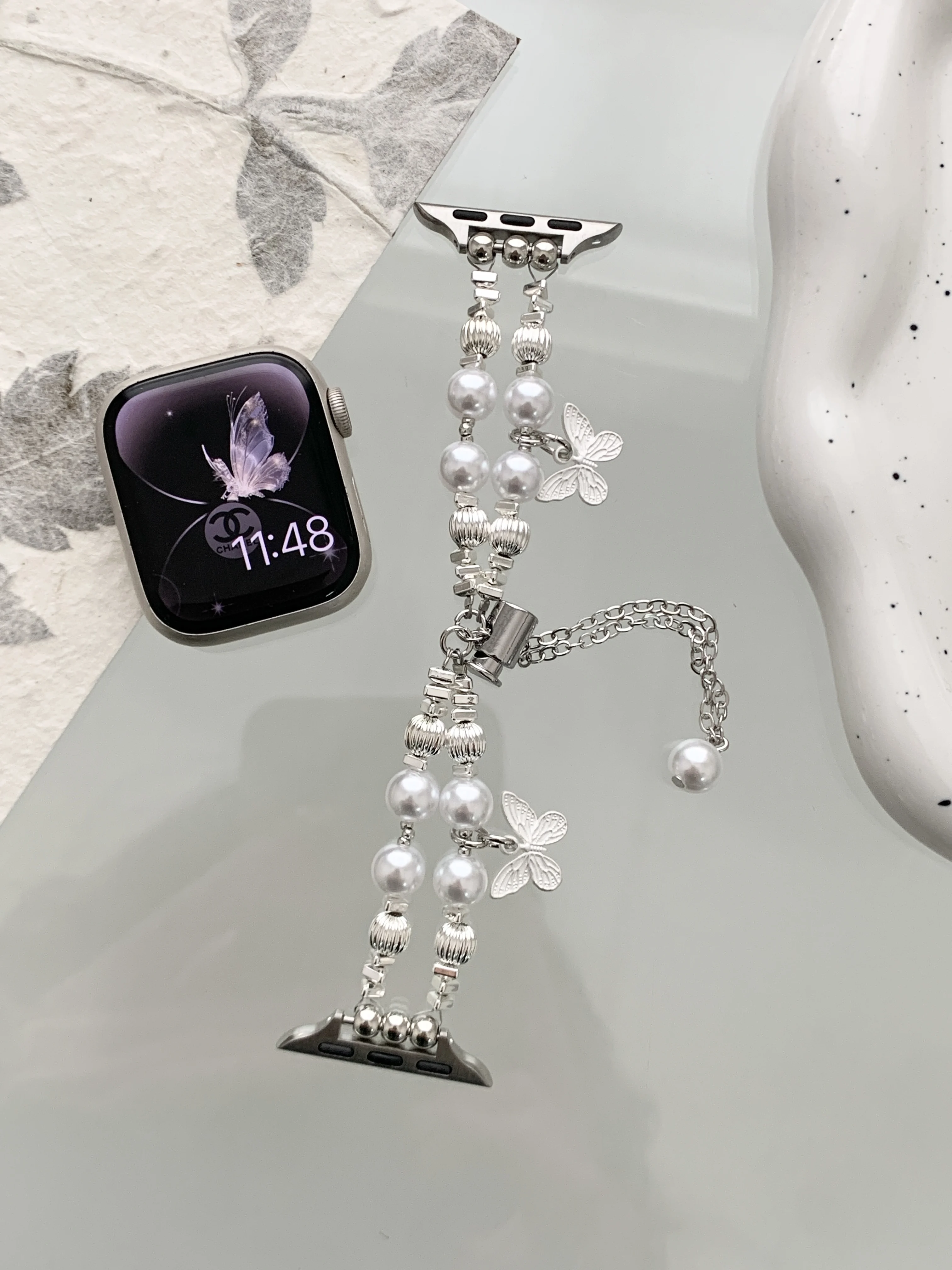 Metal Strap for Apple Watch Band Pearl Broken Silver Bracelet for Iwatch987654SE Ultra Butterfly Chain40 41 44 45mm Women Wrist
Metal Strap for Apple Watch Band Pearl Broken Silver Bracelet for Iwatch987654SE Ultra Butterfly Chain40 41 44 45mm Women Wrist