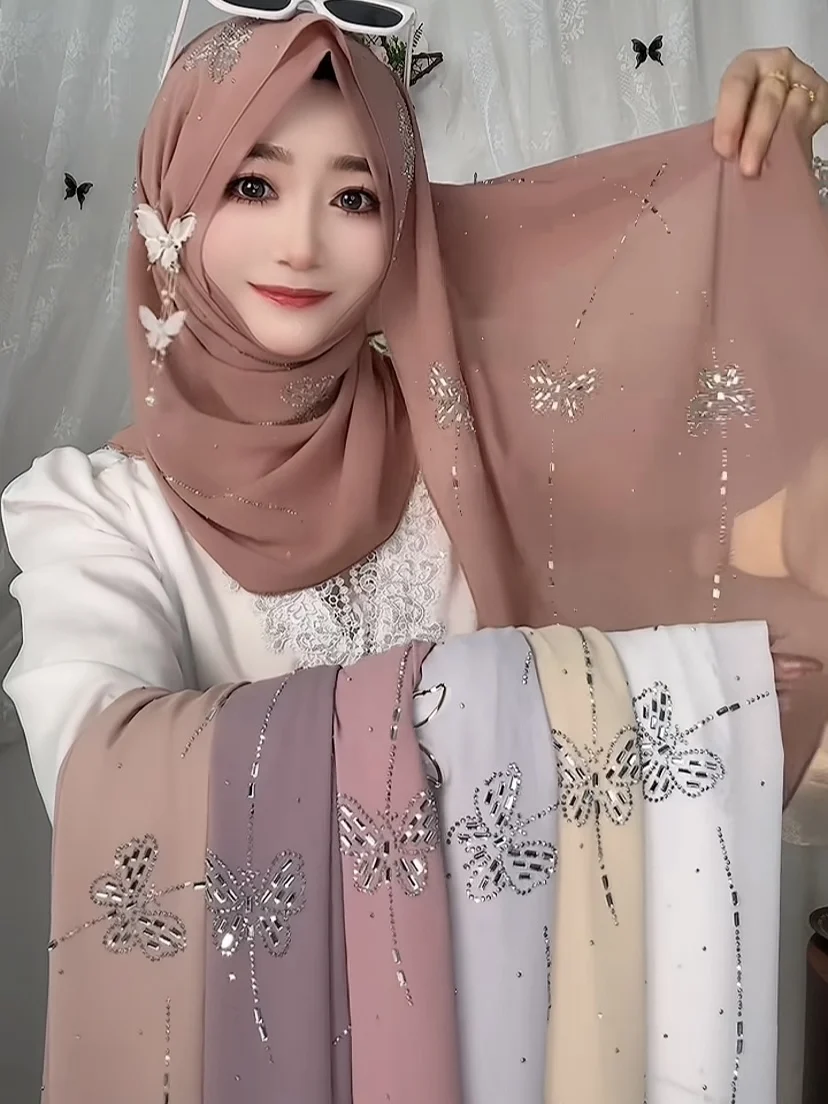 Butterfly Fashionable Ready-to-Wear Hijabs for Muslim Women Elegant Modest Clothing for Women
Butterfly Fashionable Ready-to-Wear Hijabs for Muslim Women Elegant Modest Clothing for Women
