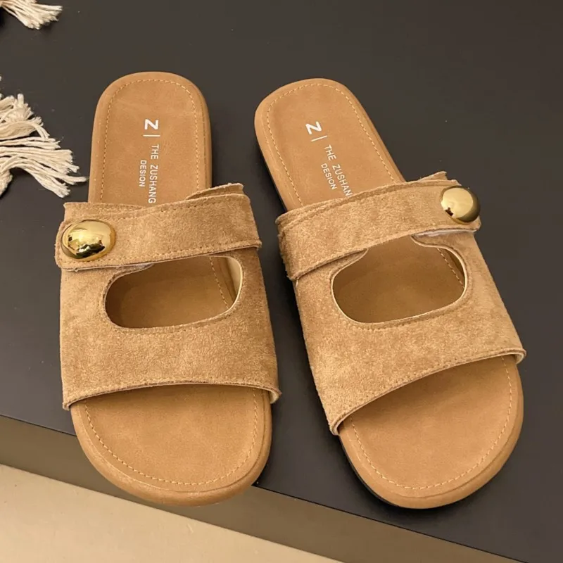 2025 Summer Women's Thick Sole High Heel Flip Flops Beach Sandals for Outdoor Wear Stylish with Dresses Casual Outfits Slippers
2025 Summer Women's Thick Sole High Heel Flip Flops Beach Sandals for Outdoor Wear Stylish with Dresses Casual Outfits Slippers