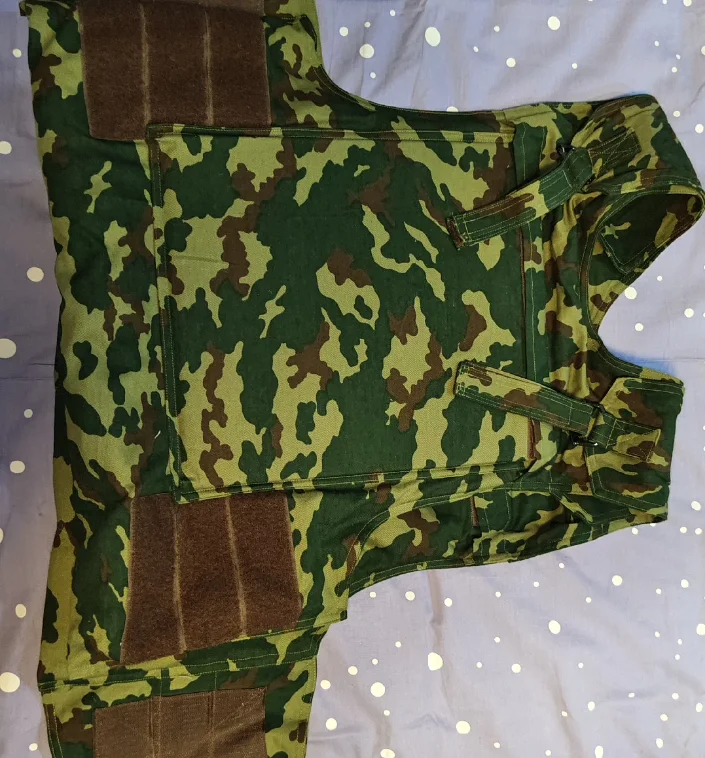 Русский жилет Кираса, зеленый камуфляжный жилет 93Vsr, включает в себя арамидный
Русский жилет Кираса, зеленый камуфляжный жилет 93Vsr, включает в себя арамидный