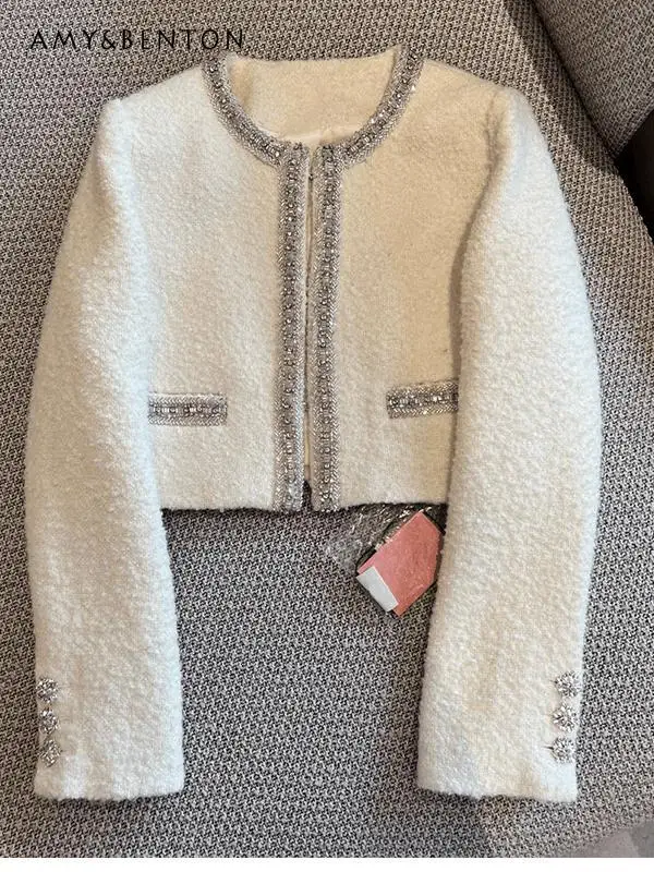 Autumn Winter Retro Round Neck Temperament Loose Heavy Industry Tweed Long-sleeved Short Jacket Graceful Socialite Coat Woman
Autumn Winter Retro Round Neck Temperament Loose Heavy Industry Tweed Long-sleeved Short Jacket Graceful Socialite Coat Woman