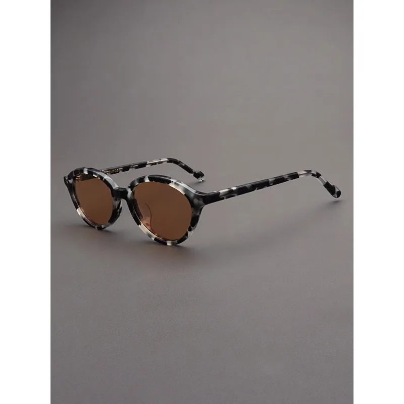 Sunglasses for men black tortoiseshell framed sunglasses for nerds polarized tea glasses for women
Sunglasses for men black tortoiseshell framed sunglasses for nerds polarized tea glasses for women