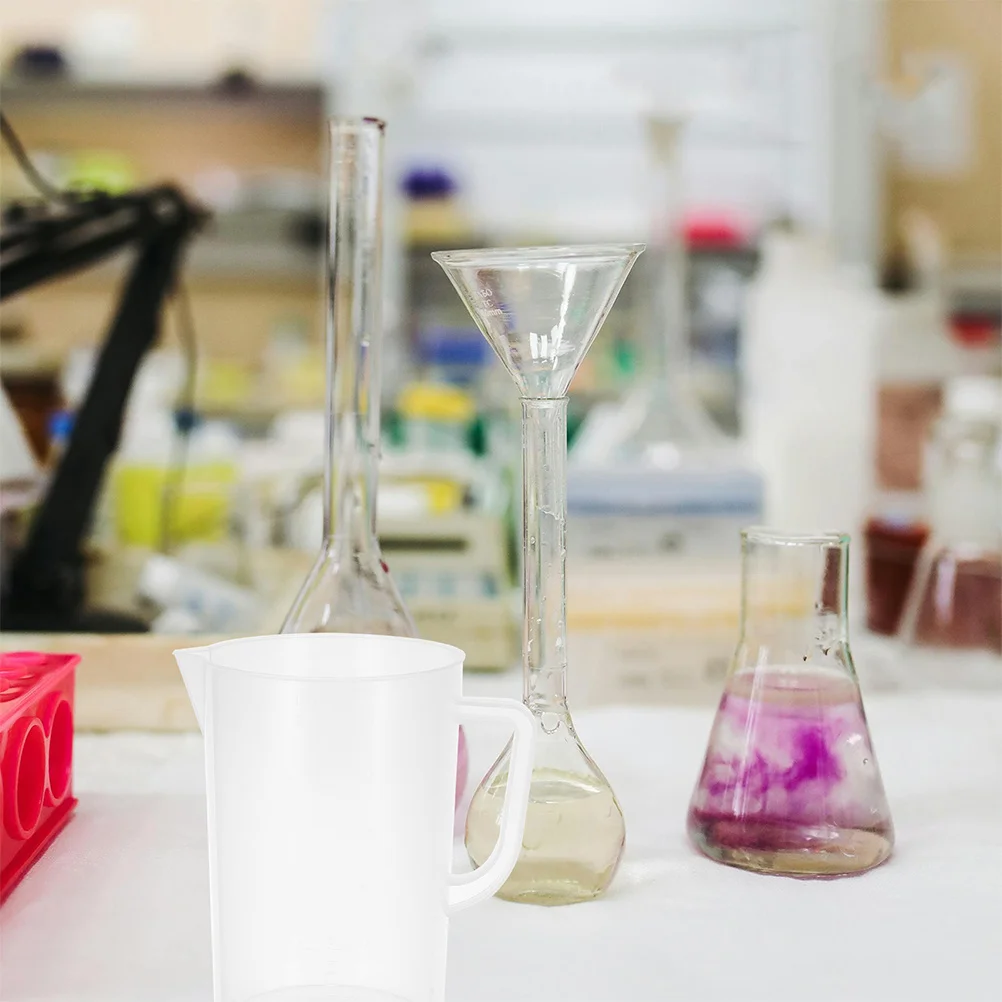 2 шт., мерный стакан для масла большой емкости, 3000 мл, прочный пластик для автомобильной трансмиссионной жидкости, кувшин для смешивания моторного масла
2 шт., мерный стакан для масла большой емкости, 3000 мл, прочный пластик для автомобильной трансмиссионной жидкости, кувшин для смешивания моторного масла