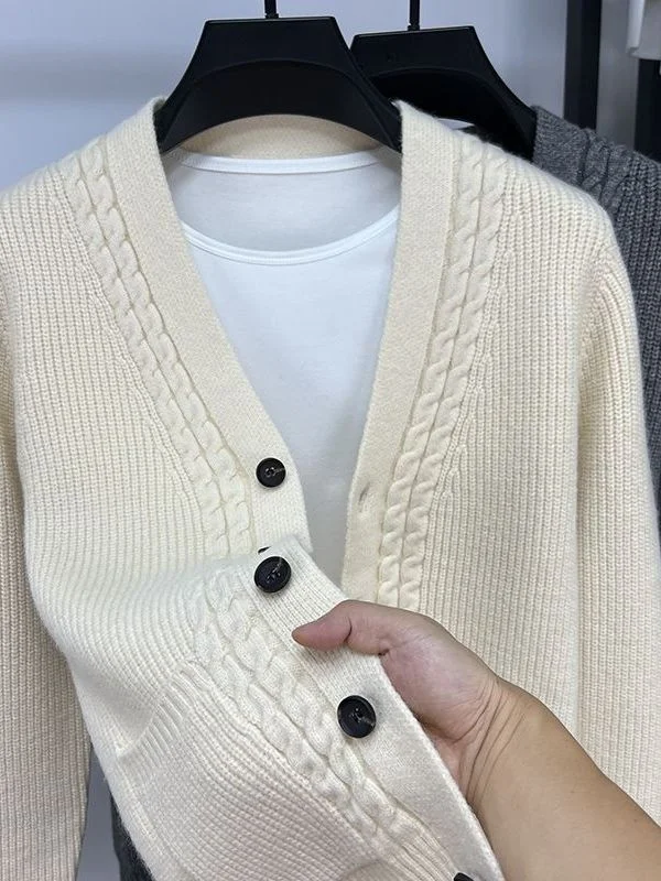Men's Knitted V-Ne Sweater Cardigan Pure Color Simple Sle Long Sve Faion Urban Casual Wear Comfortable Warmth
Men's Knitted V-Ne Sweater Cardigan Pure Color Simple Sle Long Sve Faion Urban Casual Wear Comfortable Warmth