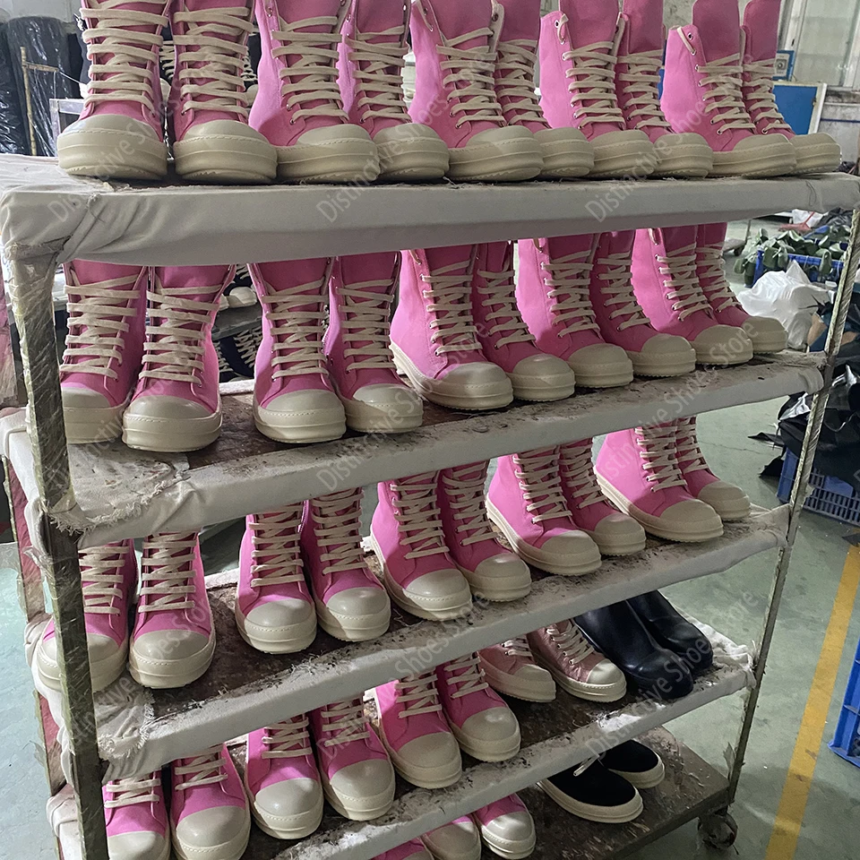 Brand Men Canvas Shoes Casual High Top Women Sneakers Quality Black Ankle Boot Designer Luxury Zipper Flat Shoes Couple Shoes
Brand Men Canvas Shoes Casual High Top Women Sneakers Quality Black Ankle Boot Designer Luxury Zipper Flat Shoes Couple Shoes