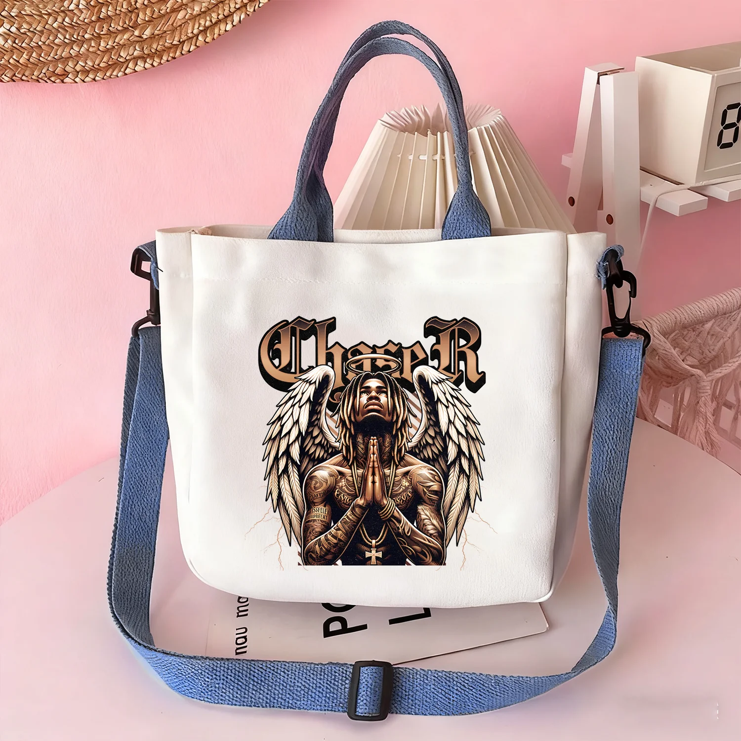 Сумки, сумки через плечо и стильные тоуты в стиле Chief Keef — идеально подходят для путешествий, отпуска и хранения косметики.
Сумки, сумки через плечо и стильные тоуты в стиле Chief Keef — идеально подходят для путешествий, отпуска и хранения косметики.