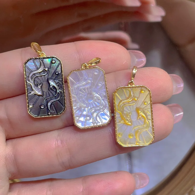 Подвеска Lucky Koi из серебра 925 пробы с инкрустацией в виде ракушки и ожерельем из чистого серебра и подарочной коробкой
Подвеска Lucky Koi из серебра 925 пробы с инкрустацией в виде ракушки и ожерельем из чистого серебра и подарочной коробкой