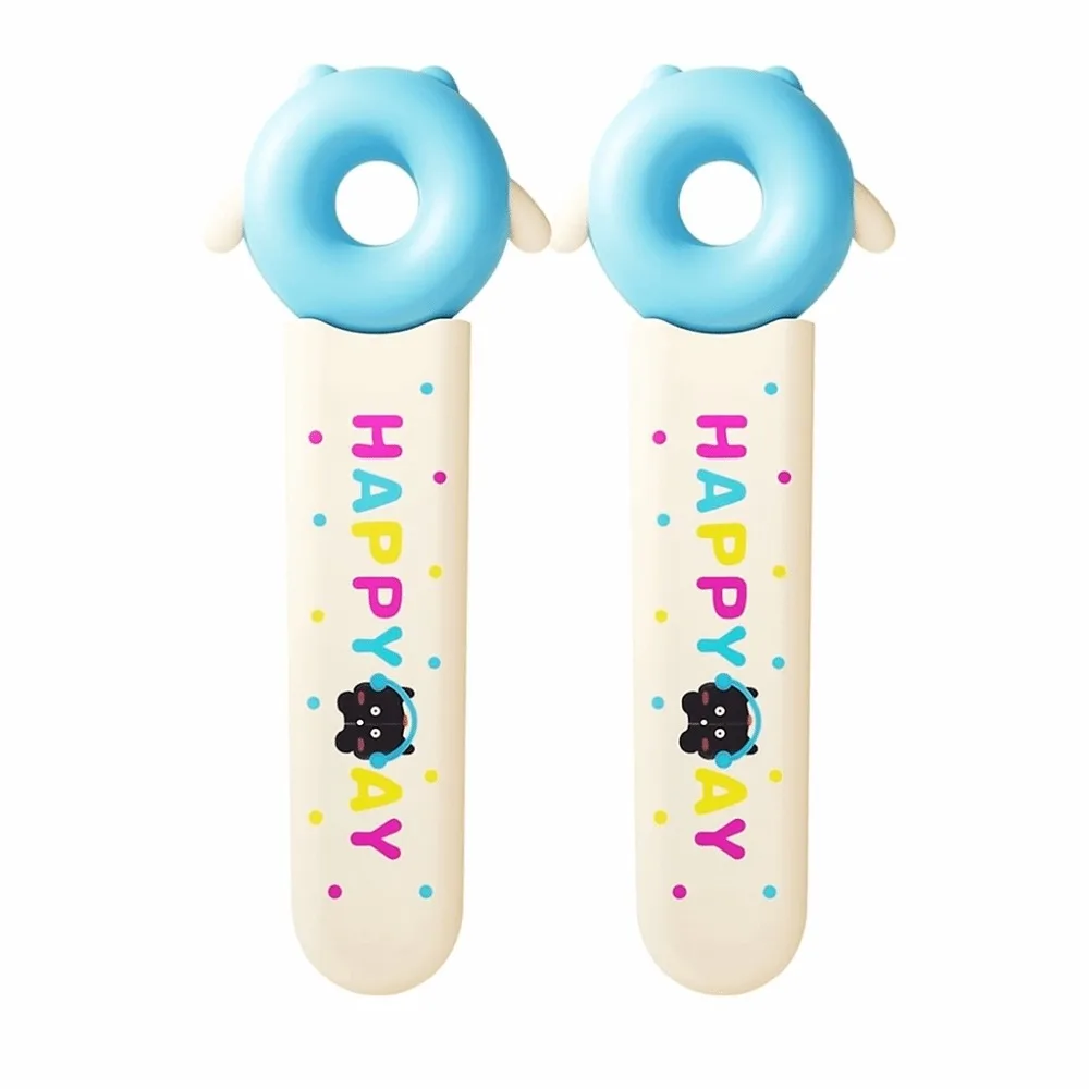 Dopamine Doughnut Snack Tong Hands-Free Plastic Mini Food Tong Anti-Slip with Storage Box Dessert Cake Clamp Afternoon Tea
Dopamine Doughnut Snack Tong Hands-Free Plastic Mini Food Tong Anti-Slip with Storage Box Dessert Cake Clamp Afternoon Tea