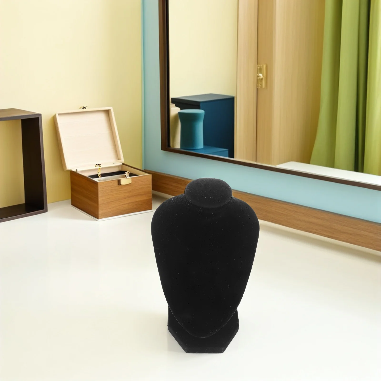 Necklace Display Bust Stylish Necklace Stand Jewelry Organizer Jewelry Showcase Rack Photo Prop for Home Store Trade Shows
Necklace Display Bust Stylish Necklace Stand Jewelry Organizer Jewelry Showcase Rack Photo Prop for Home Store Trade Shows