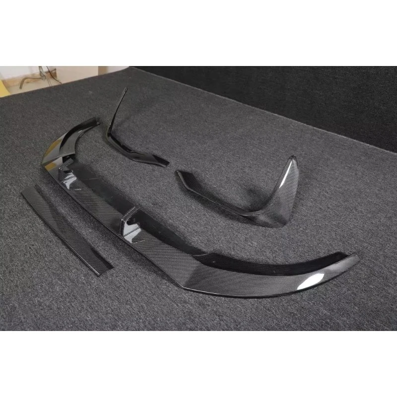 Pure carbon rear bumper separation lip cover suitable for Audi RS Q8 RSQ8 2021-2023
Pure carbon rear bumper separation lip cover suitable for Audi RS Q8 RSQ8 2021-2023