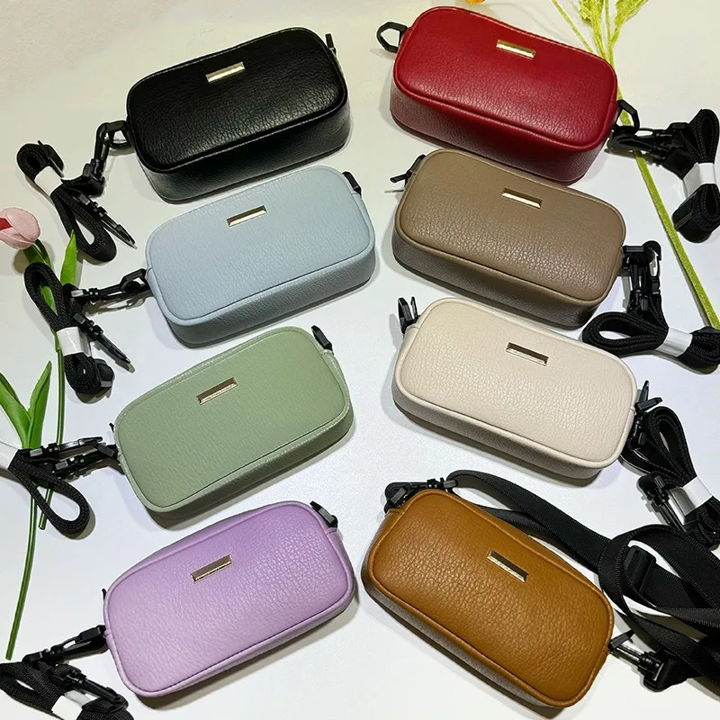 Новая весенняя сумка для фотоаппарата 2025, маленькая квадратная женская сумка через плечо, многофункциональная сумка для хранения
Новая весенняя сумка для фотоаппарата 2025, маленькая квадратная женская сумка через плечо, многофункциональная сумка для хранения