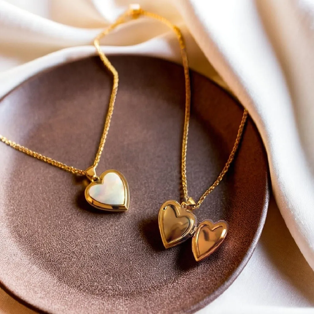 Heart White Shell Locket Necklace Custom Photo Frame Natural Stone Engraved Necklaces for Women Birthday Gift Fashion Jewelry
Heart White Shell Locket Necklace Custom Photo Frame Natural Stone Engraved Necklaces for Women Birthday Gift Fashion Jewelry