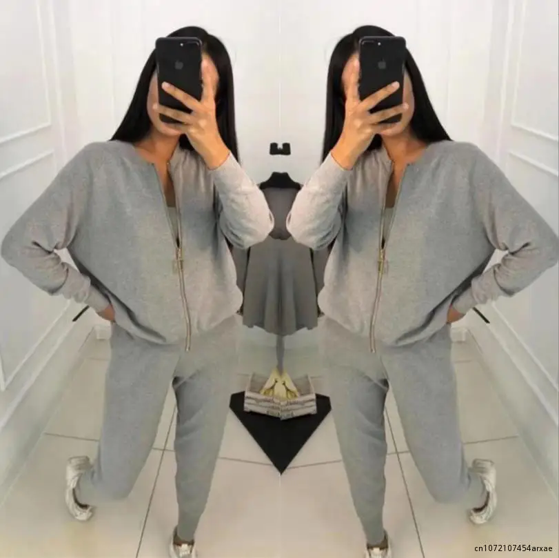 Women Autumn Casual Tracksuits 2023 Solid Color Loose Pullover Hoodies 3 Piece Set Female Long Sleeve Tops Pants Sportswear
Women Autumn Casual Tracksuits 2023 Solid Color Loose Pullover Hoodies 3 Piece Set Female Long Sleeve Tops Pants Sportswear