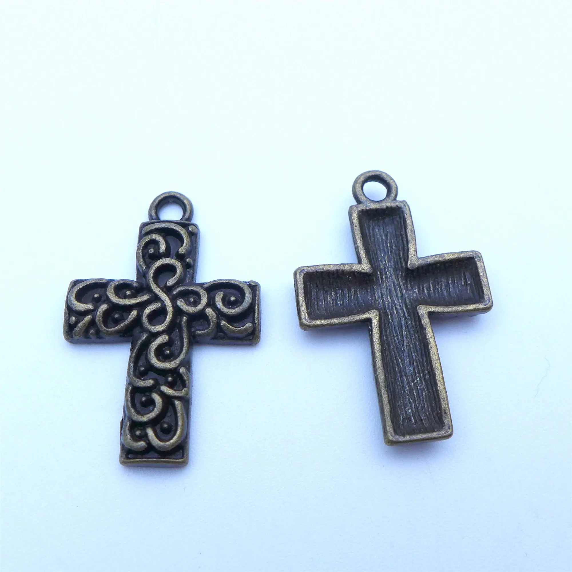 50 pcs 28x19MM Zinc Alloy Antique Bronze Crucifixion Cross Charm Jewelry Earrings for Women Bracelets DIY Free Shipping
50 pcs 28x19MM Zinc Alloy Antique Bronze Crucifixion Cross Charm Jewelry Earrings for Women Bracelets DIY Free Shipping