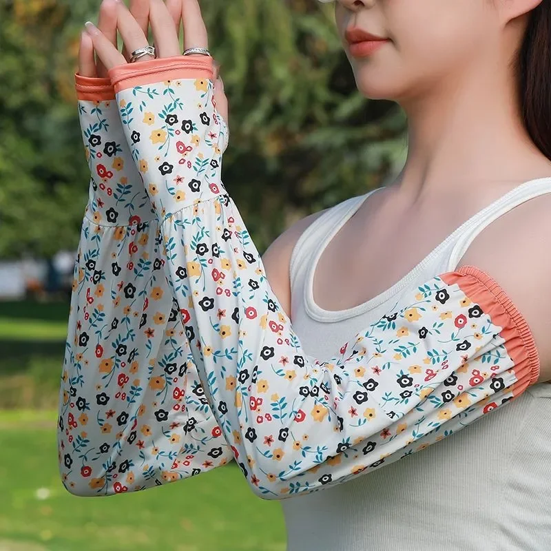 Women Girls Summer Ice Silk Sunscreen Sleeves Sun Protection Arm Covers Outdoor Cycling Driving Cool Anti-UV Arm Sleeves
Women Girls Summer Ice Silk Sunscreen Sleeves Sun Protection Arm Covers Outdoor Cycling Driving Cool Anti-UV Arm Sleeves