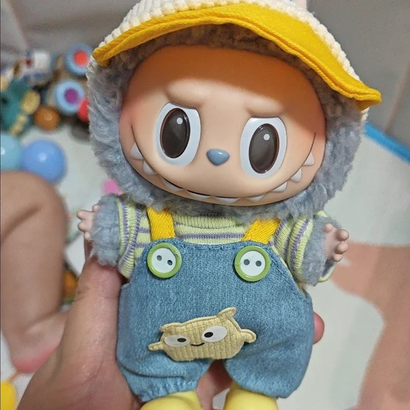 For 17cm Labubu V1 V2 Dolls fish bone set four-piece set of vinyl Labubu baby clothes Dolls Accessories Cute Decoration Little
For 17cm Labubu V1 V2 Dolls fish bone set four-piece set of vinyl Labubu baby clothes Dolls Accessories Cute Decoration Little