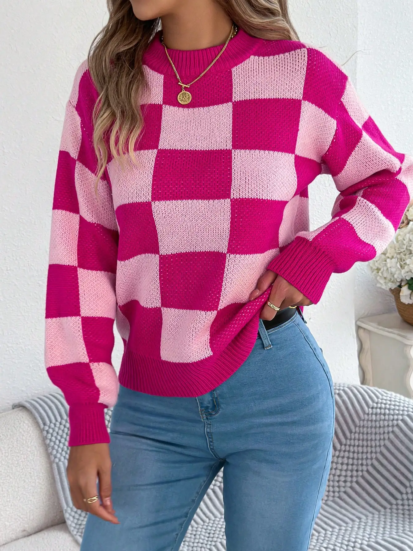 Women's Pink Plaid Knit Pullover Sweater, Long Sleeve Round Neck Casual Top for Winter & Vacation
Women's Pink Plaid Knit Pullover Sweater, Long Sleeve Round Neck Casual Top for Winter & Vacation