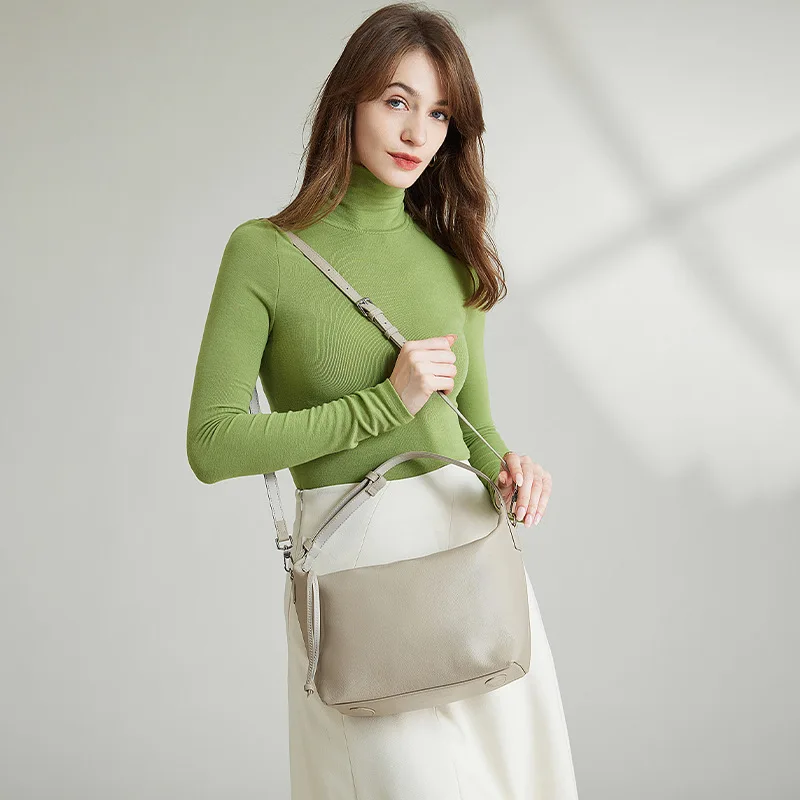 New Fashion Popular Series Small Niche Armpit Stick High-end Leather Crossbody Bag Women Handheld Shoulder Super Fire Small Bags
New Fashion Popular Series Small Niche Armpit Stick High-end Leather Crossbody Bag Women Handheld Shoulder Super Fire Small Bags