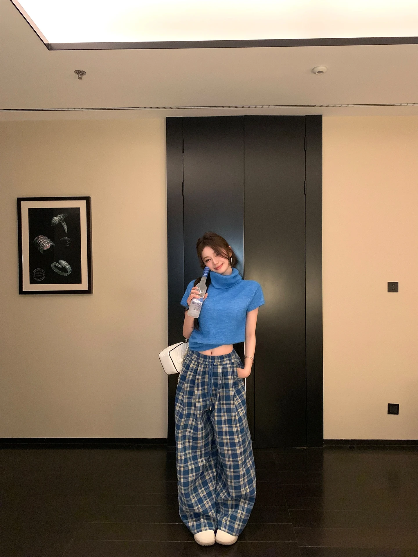 Chen Jin Lazy Pet Blue And White Plaid Woolen Wide Leg Casual Pants Soft Red Stripe l Waist Straight Tube Trousers
Chen Jin Lazy Pet Blue And White Plaid Woolen Wide Leg Casual Pants Soft Red Stripe l Waist Straight Tube Trousers
