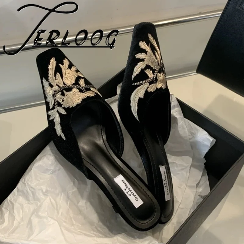 Print Random Mules Women Shoes High Heels Sandals Summer New Slippers 2025 Square Toe Elegant Slingback Shoes Pumps Zapatos
Print Random Mules Women Shoes High Heels Sandals Summer New Slippers 2025 Square Toe Elegant Slingback Shoes Pumps Zapatos