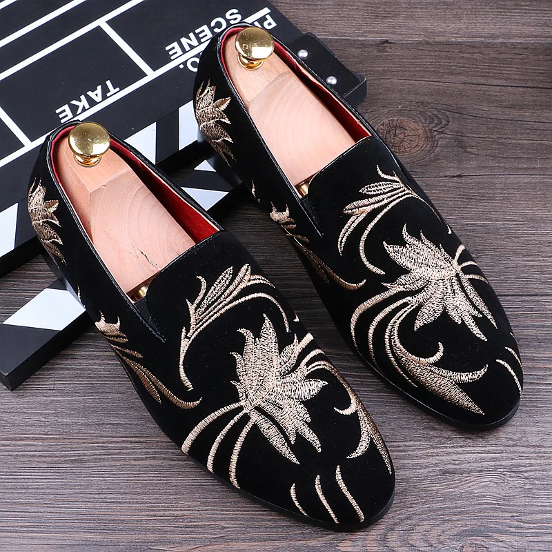 men fashion party banquet dress soft leather shoes slip on smoking slippers breathable summer lazy shoe trend loafers chaussure
men fashion party banquet dress soft leather shoes slip on smoking slippers breathable summer lazy shoe trend loafers chaussure