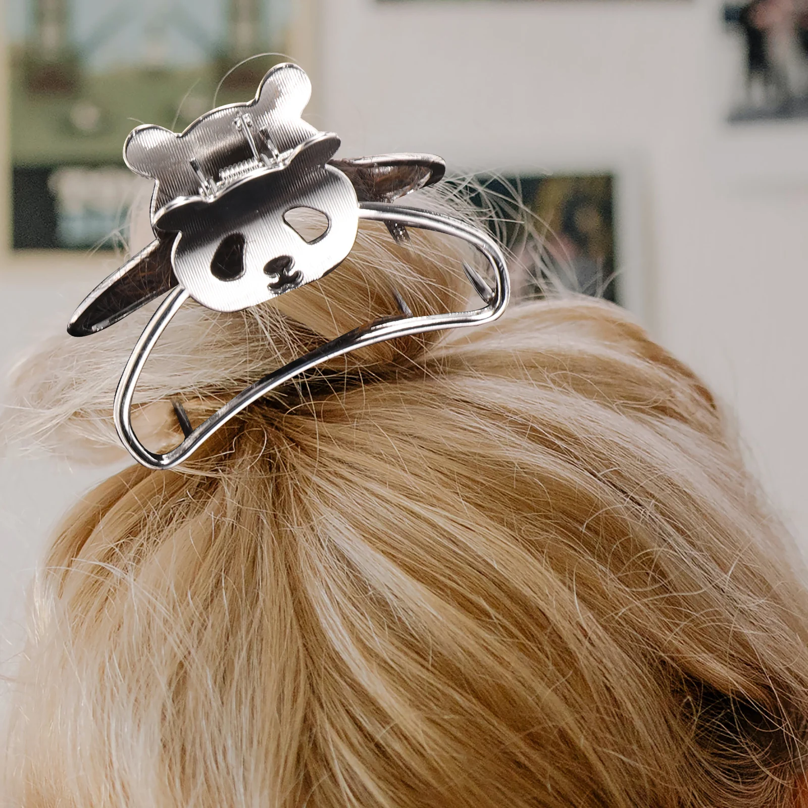 1pc Metal Hair Claw Durable Zinc Alloy Cute Cartoon Pattern Easy Wear Stylish Hair Accessories Women Girls White K
1pc Metal Hair Claw Durable Zinc Alloy Cute Cartoon Pattern Easy Wear Stylish Hair Accessories Women Girls White K