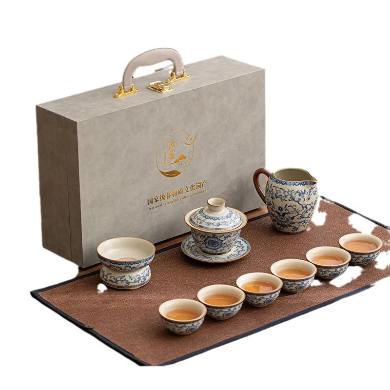 Blue and white Ru kiln tea set gift box high-end New Year's birthday housewarming gifts for elders
Blue and white Ru kiln tea set gift box high-end New Year's birthday housewarming gifts for elders