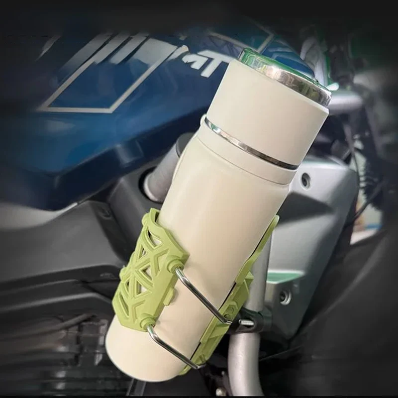 Universal Bike Motorcycle Water Bottle Automatic adjustment Holder Handlebar Cup Cage holder for Yamaha Honda Bmw Suzuki Apulia 
Universal Bike Motorcycle Water Bottle Automatic adjustment Holder Handlebar Cup Cage holder for Yamaha Honda Bmw Suzuki Apulia