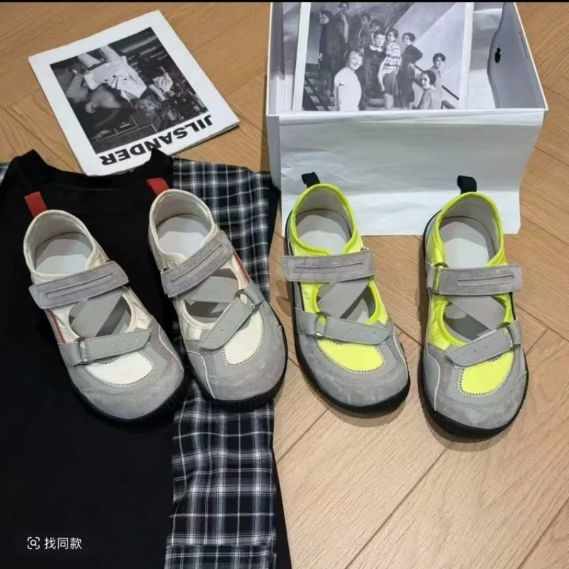Color Block Women 2026 Summer New Versatile Casual Shallow Sneakers
Color Block Women 2026 Summer New Versatile Casual Shallow Sneakers