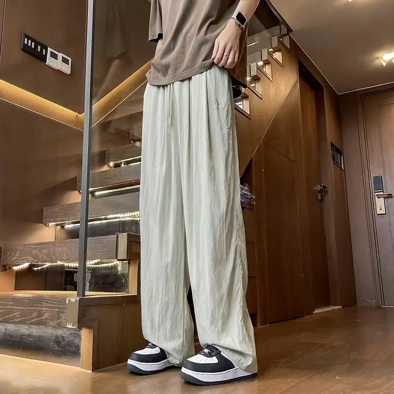 Summer new Korean version of all matching thin texture sense leg long wide leg casual pants
Summer new Korean version of all matching thin texture sense leg long wide leg casual pants