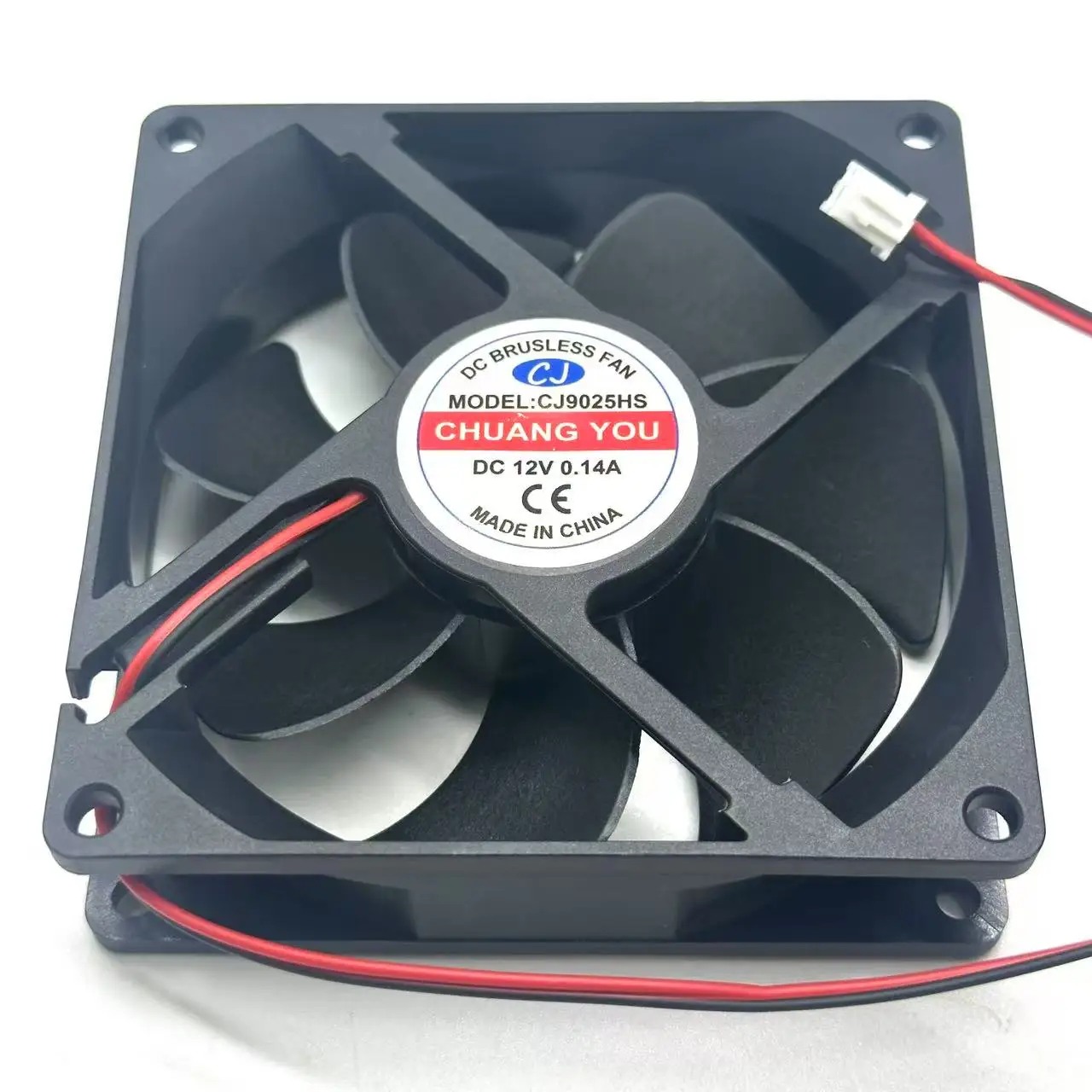 CJ9025HS DC 12 В 0,14 А 90x90x25 мм 2-проводной охлаждающий вентилятор для сервера
CJ9025HS DC 12 В 0,14 А 90x90x25 мм 2-проводной охлаждающий вентилятор для сервера