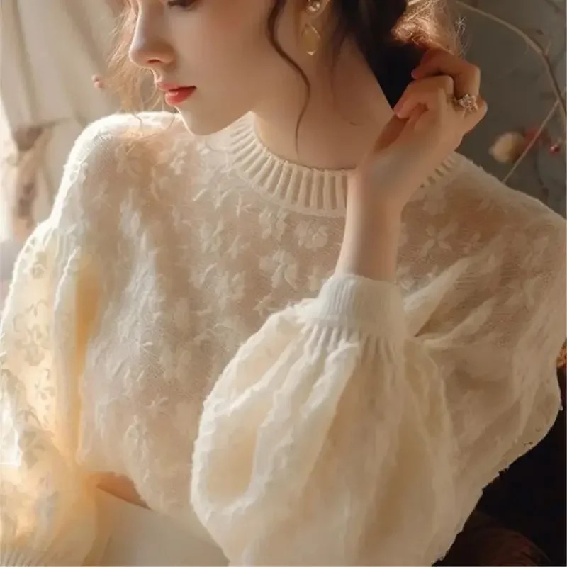 Small Fragrance Flower Embroidery Knit Pullover Women Lantern Sleeve See Through Hollow Out Knitted Shirts Woman
Small Fragrance Flower Embroidery Knit Pullover Women Lantern Sleeve See Through Hollow Out Knitted Shirts Woman