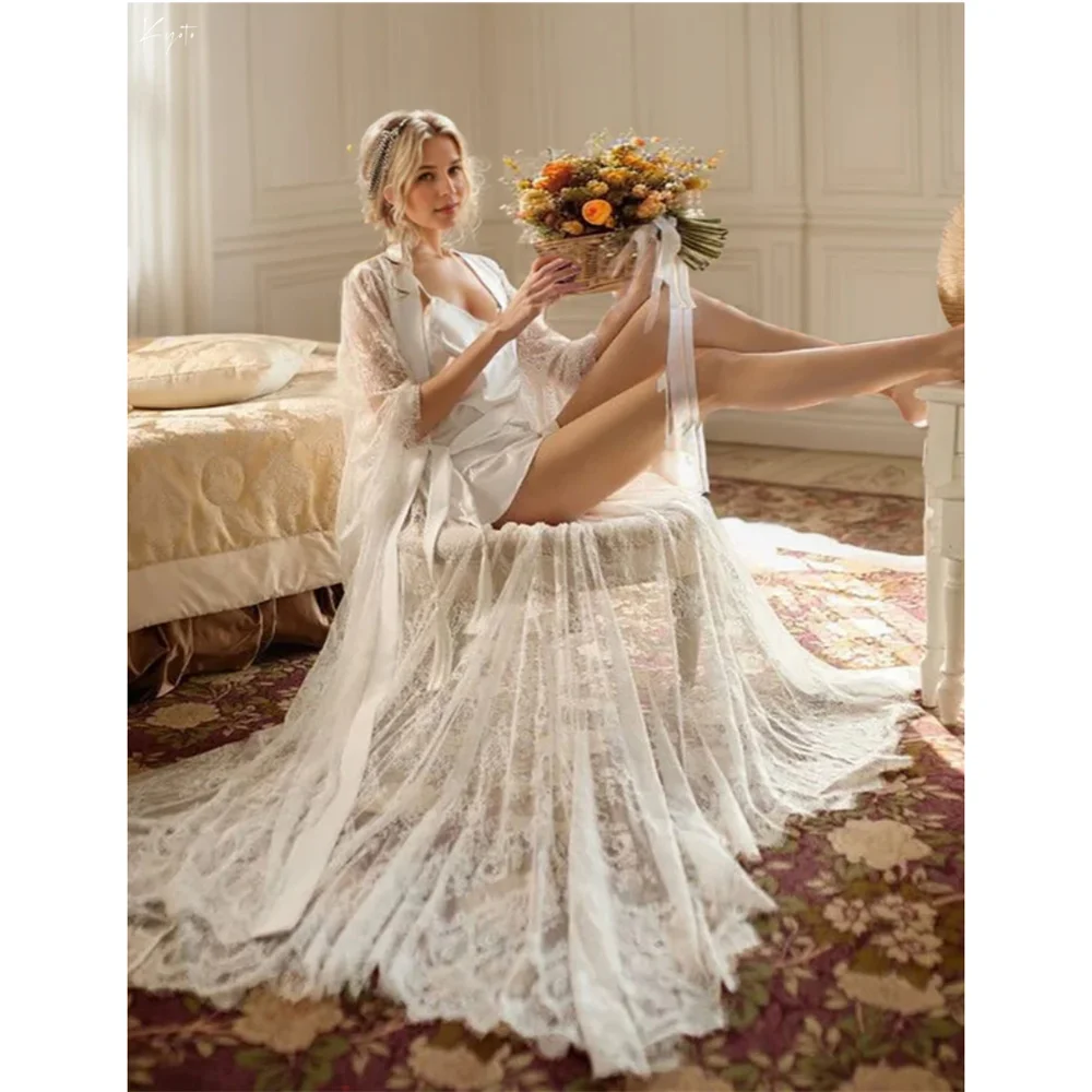 Customized Exiquisite White Lace Embroidery Bridal Robe Elegant Long Sleeves vestidos de novia Chapel Train Wedding Dress 2025
Customized Exiquisite White Lace Embroidery Bridal Robe Elegant Long Sleeves vestidos de novia Chapel Train Wedding Dress 2025
