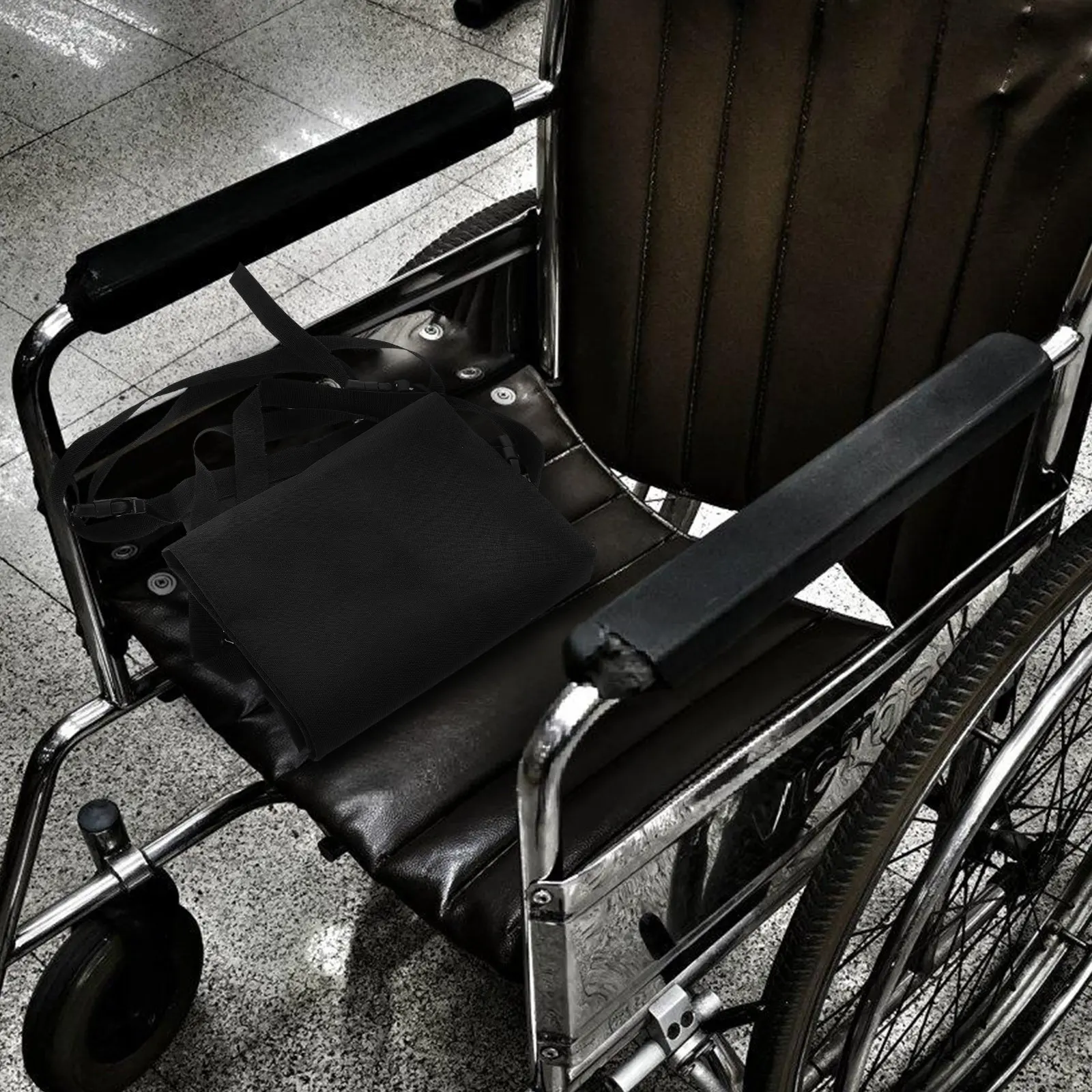 Heavy Duty Medical Cylinder Backpack for Adults and Seniors Stylish and Convenient Storage Solution for Mobility Aids
Heavy Duty Medical Cylinder Backpack for Adults and Seniors Stylish and Convenient Storage Solution for Mobility Aids