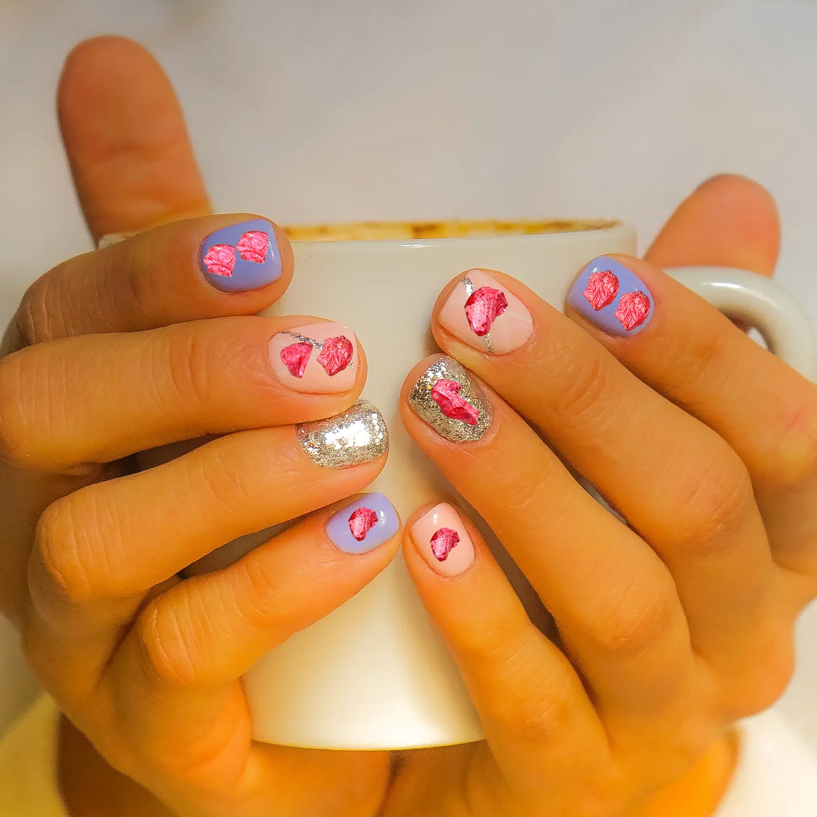 1 Bag Glass Sand Decorations for Crafts DIY Resin Art Nail Art Mirror Frame Sand Painting Vase Fillers Table Scatters Manicure
1 Bag Glass Sand Decorations for Crafts DIY Resin Art Nail Art Mirror Frame Sand Painting Vase Fillers Table Scatters Manicure