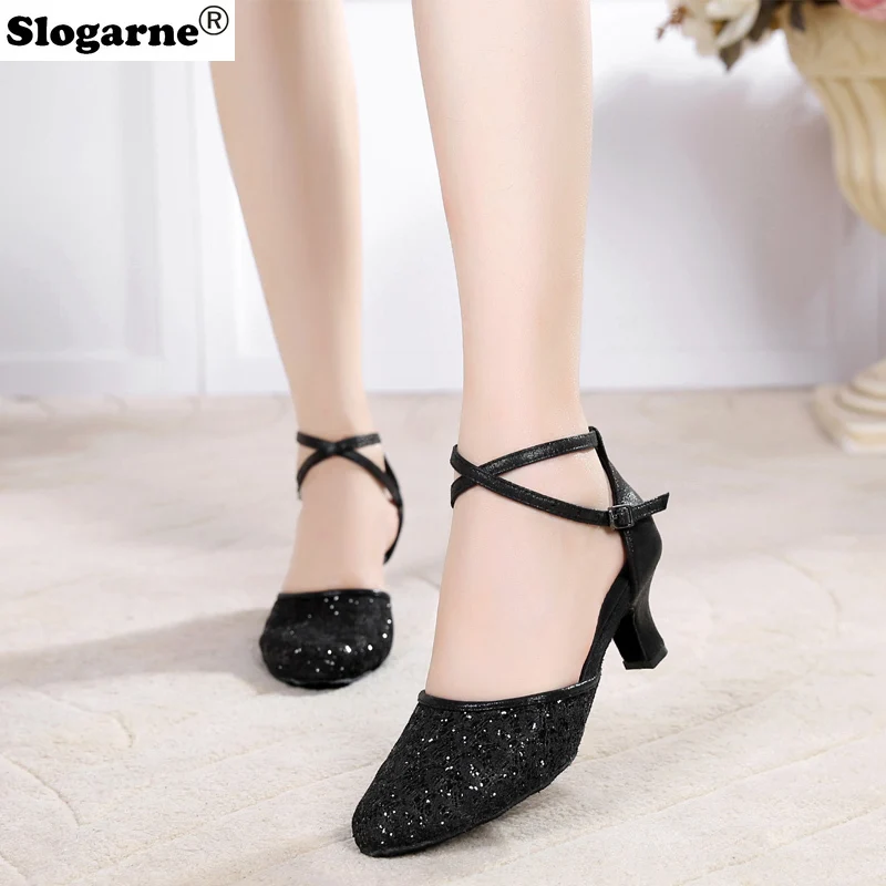 Women fashion Latin Shoes ladies Modern Jazz Tango Waltz Ballroom Dance Shoes Show Stage Wear High Heel Pumps Suede Sole Sandals
Women fashion Latin Shoes ladies Modern Jazz Tango Waltz Ballroom Dance Shoes Show Stage Wear High Heel Pumps Suede Sole Sandals