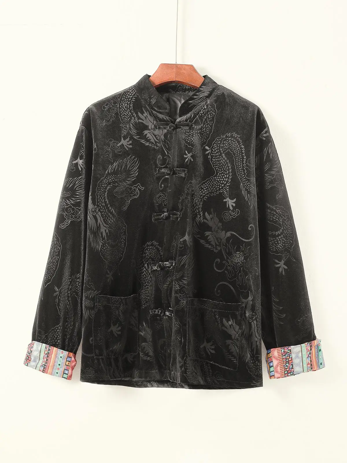 Autumn Men's Loose Velvet Jaet with Dragon Pattern Embroidery Retro Faion Big Size Zhongan Coat Youth ular Outerwear
Autumn Men's Loose Velvet Jaet with Dragon Pattern Embroidery Retro Faion Big Size Zhongan Coat Youth ular Outerwear