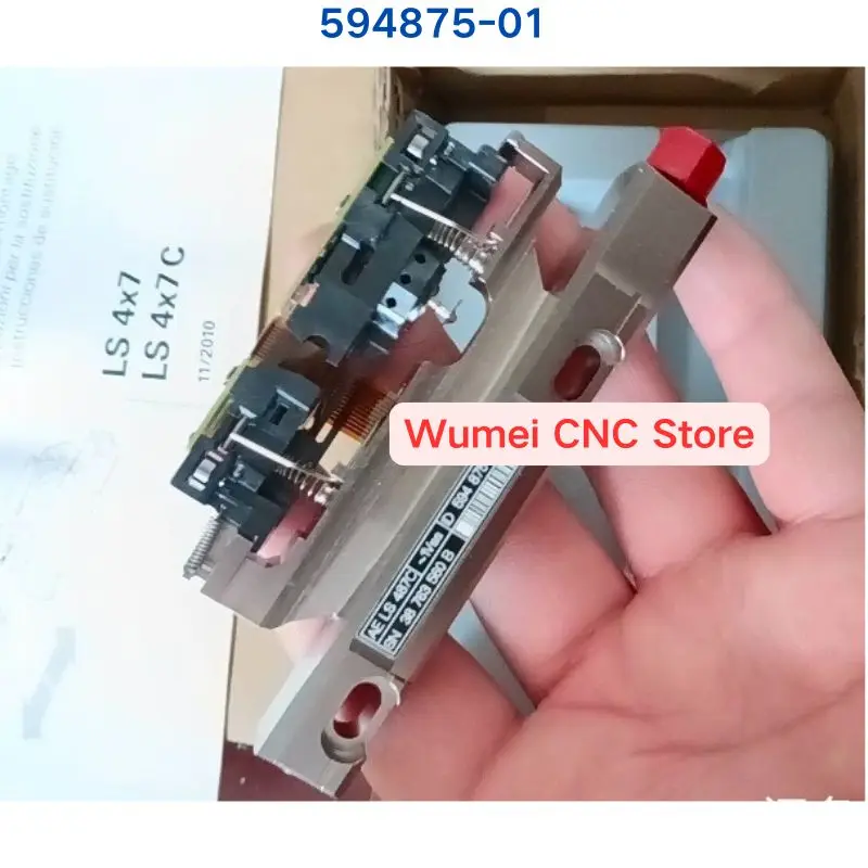 Совершенно новая головка блока сканирования AE LS 487C ID 594875 -01 для линейного энкодера LS 487C
Совершенно новая головка блока сканирования AE LS 487C ID 594875 -01 для линейного энкодера LS 487C